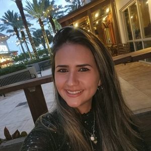 Meet your Posher, Nayla